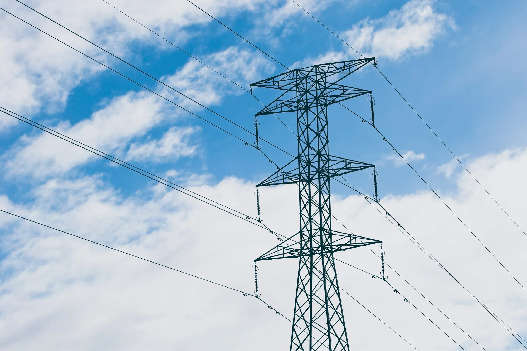 Medição de malha de aterramento em subestação energizada